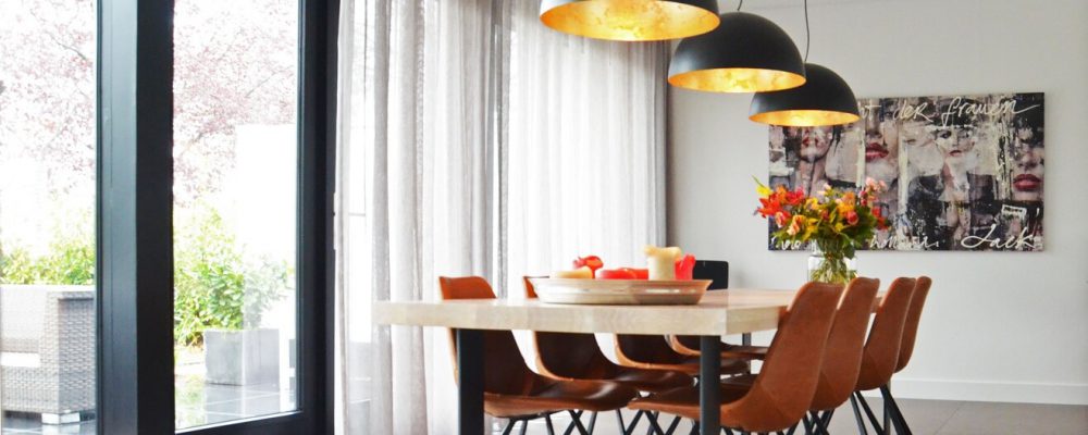 inudstrieel interieur raamdecoratie