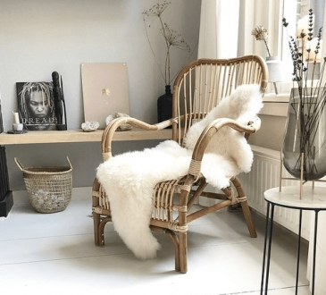 De fauteuil als middelpunt van de woonkamer